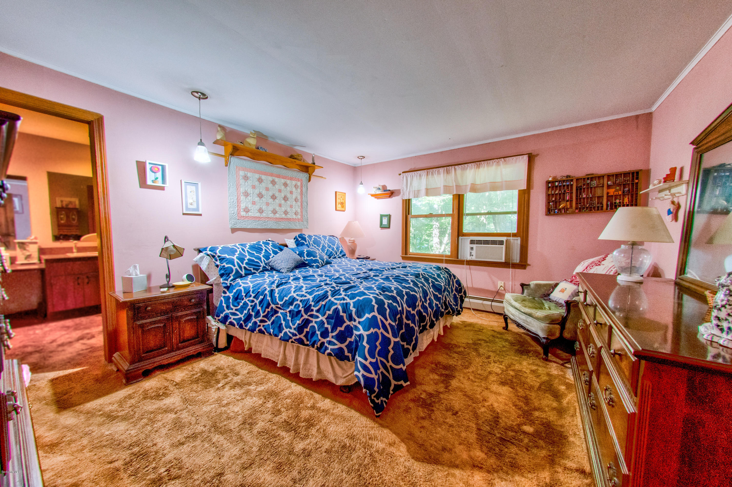28 South Mountain Road Pittsfield, MA 01201 - Photo 8 of 26 4 - First Floor Master Bedroom 1
