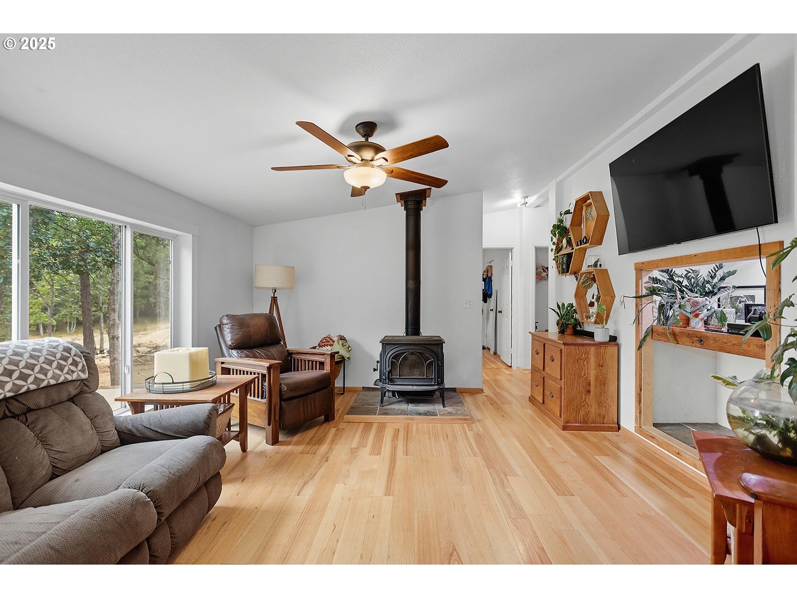 60 Aki Road Lyle, WA 98635 - Photo 10 of 34 Gallery Image 10