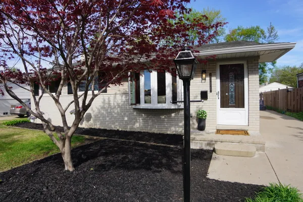 $335,000 | 8364 Holly Drive, Canton, MI 48187