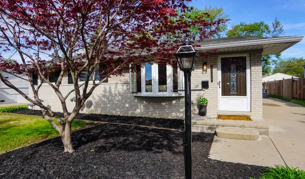 $335,000 | 8364 Holly Drive, Canton, MI 48187