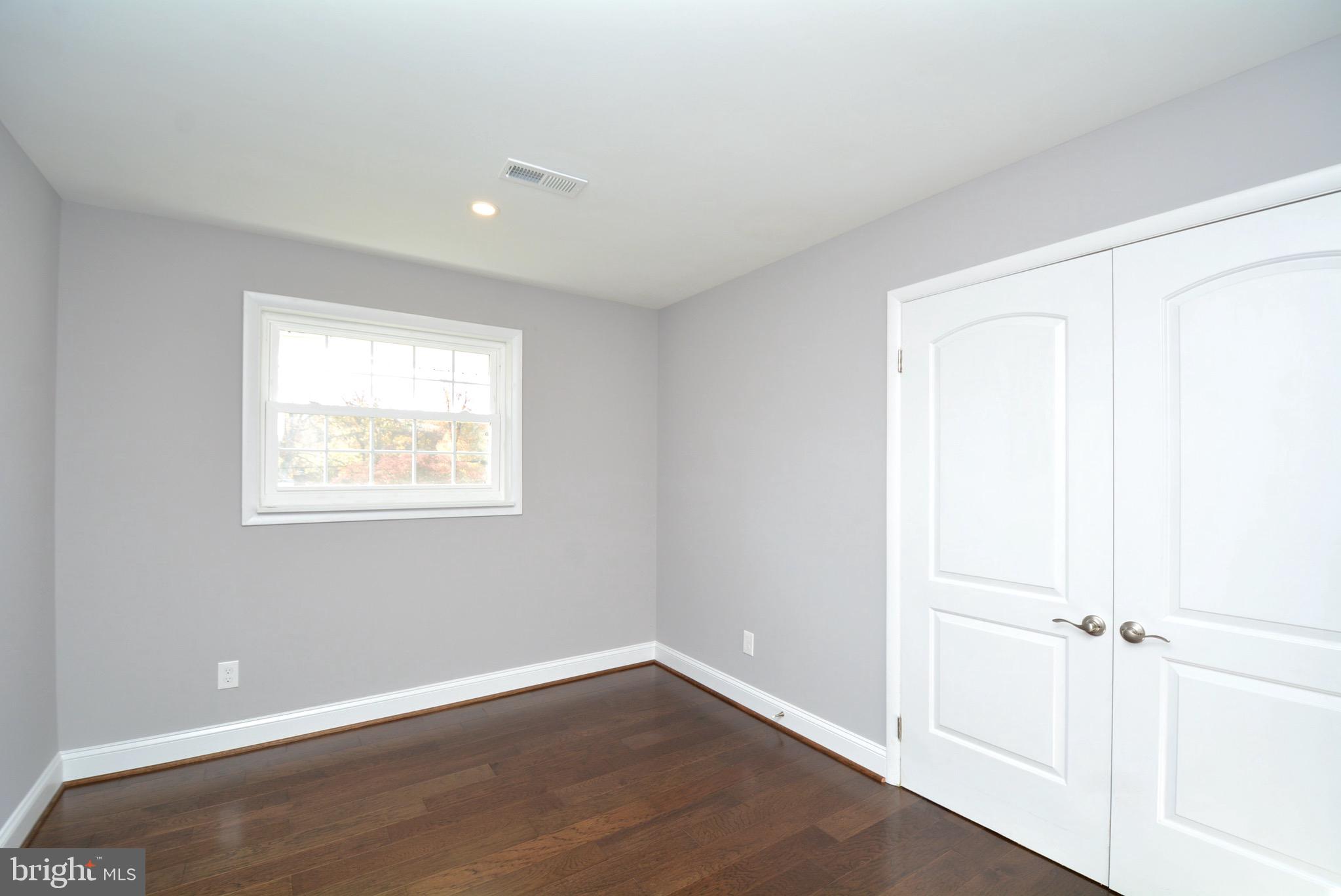8432 Rugby Road Manassas, VA 20111 - Photo 14 of 47 Gallery Image 14