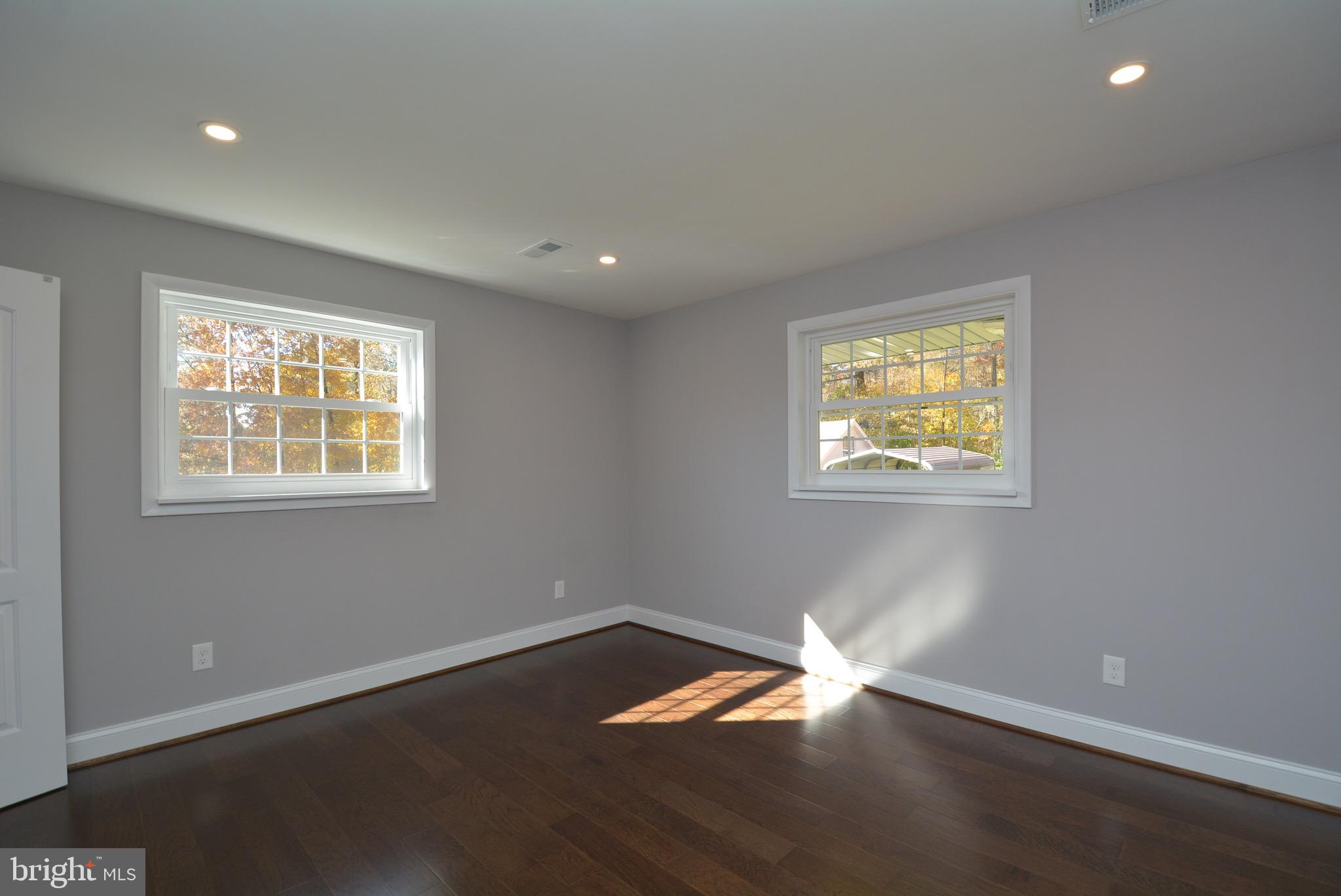 8432 Rugby Road Manassas, VA 20111 - Photo 15 of 47 Gallery Image 15