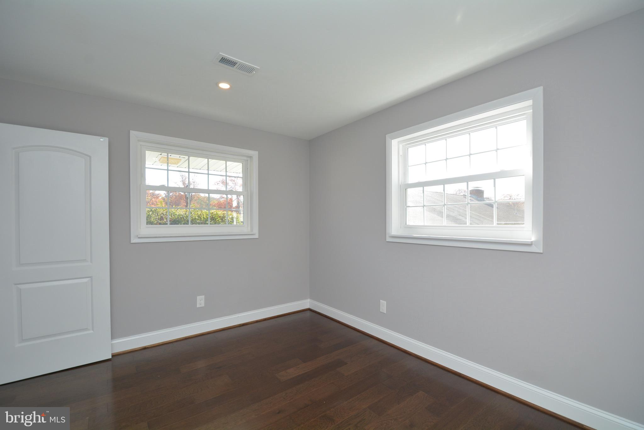 8432 Rugby Road Manassas, VA 20111 - Photo 21 of 47 Gallery Image 21