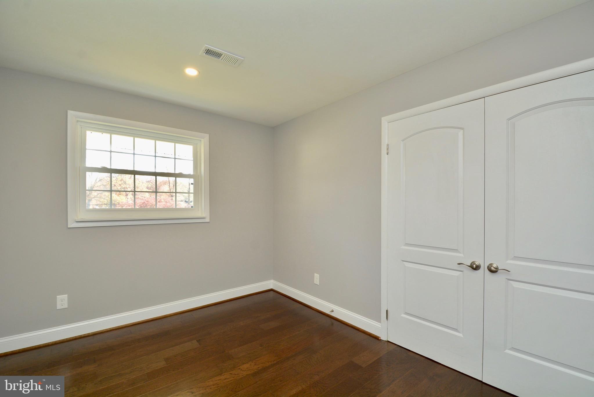 8432 Rugby Road Manassas, VA 20111 - Photo 23 of 47 Gallery Image 23