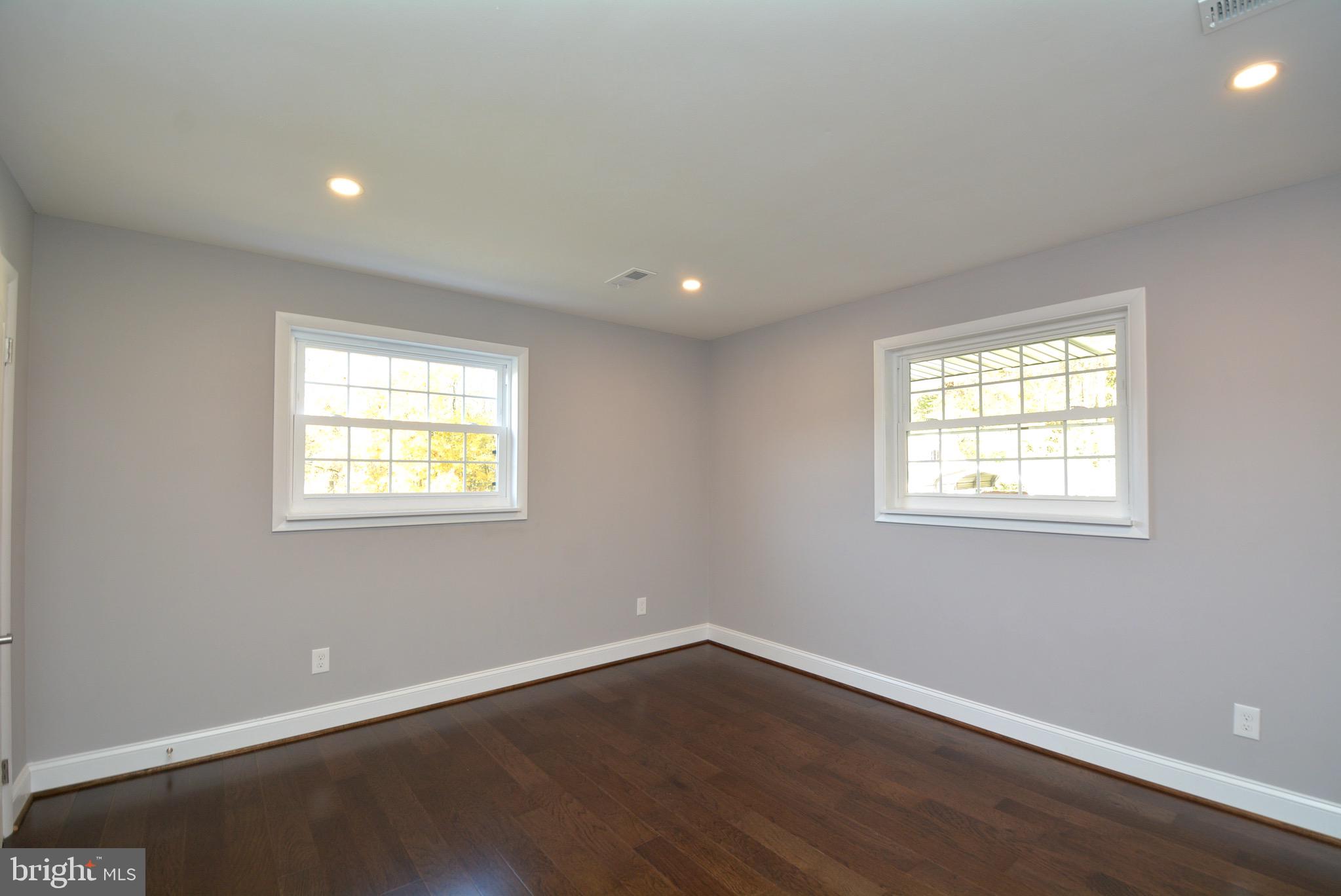 8432 Rugby Road Manassas, VA 20111 - Photo 26 of 47 Gallery Image 26