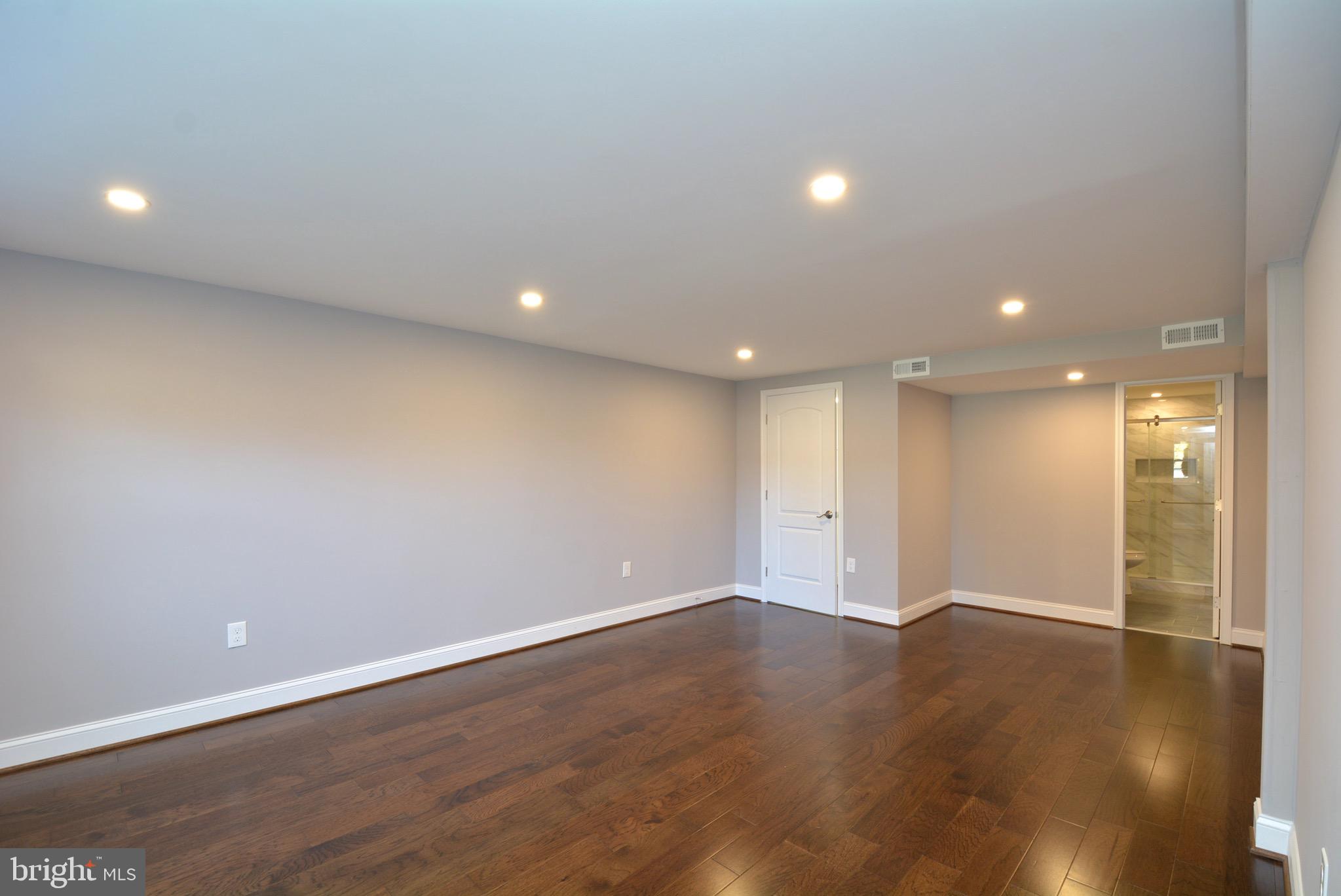8432 Rugby Road Manassas, VA 20111 - Photo 33 of 47 Gallery Image 33