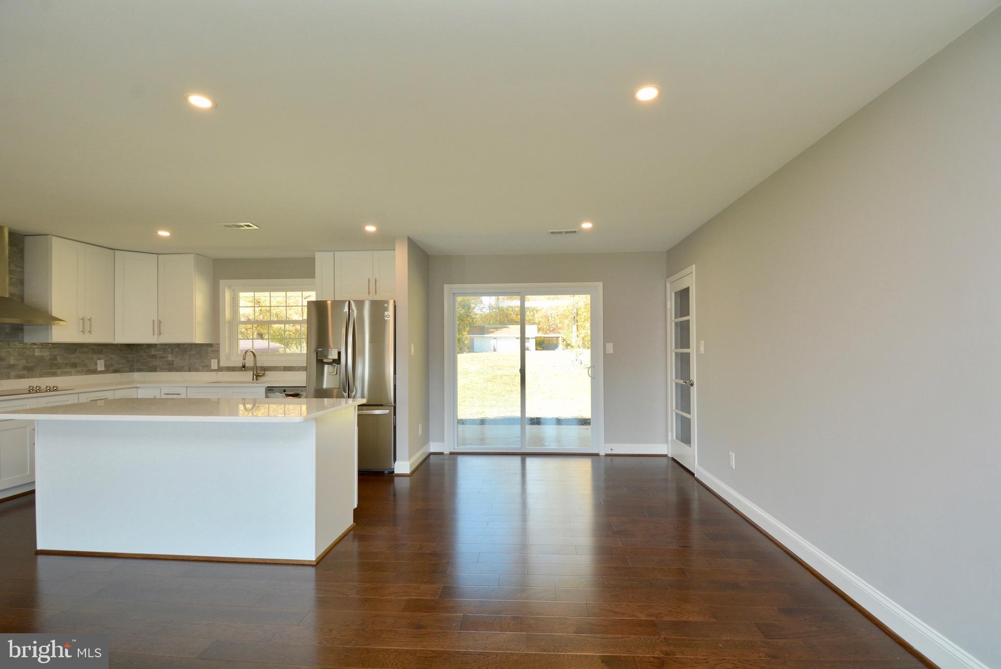 8432 Rugby Road Manassas, VA 20111 - Photo 7 of 47 Gallery Image 7