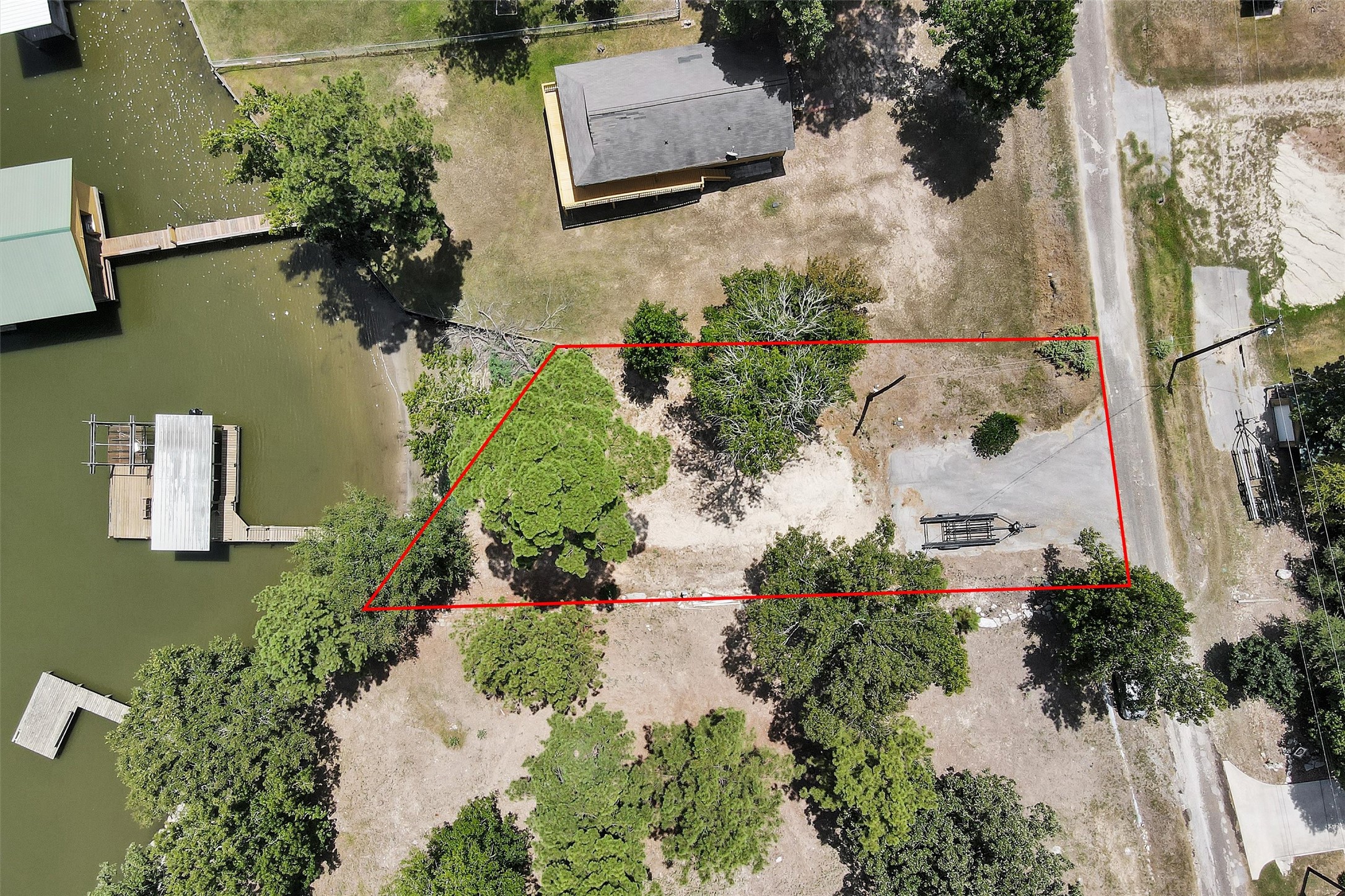 308 North Point Drive Trinity, TX 75862 - Photo 13 of 27 Gallery Image 13