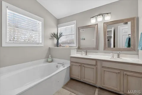 $550,000 | 16403 Prestwick Pl Lane, Wildwood, MO 63011