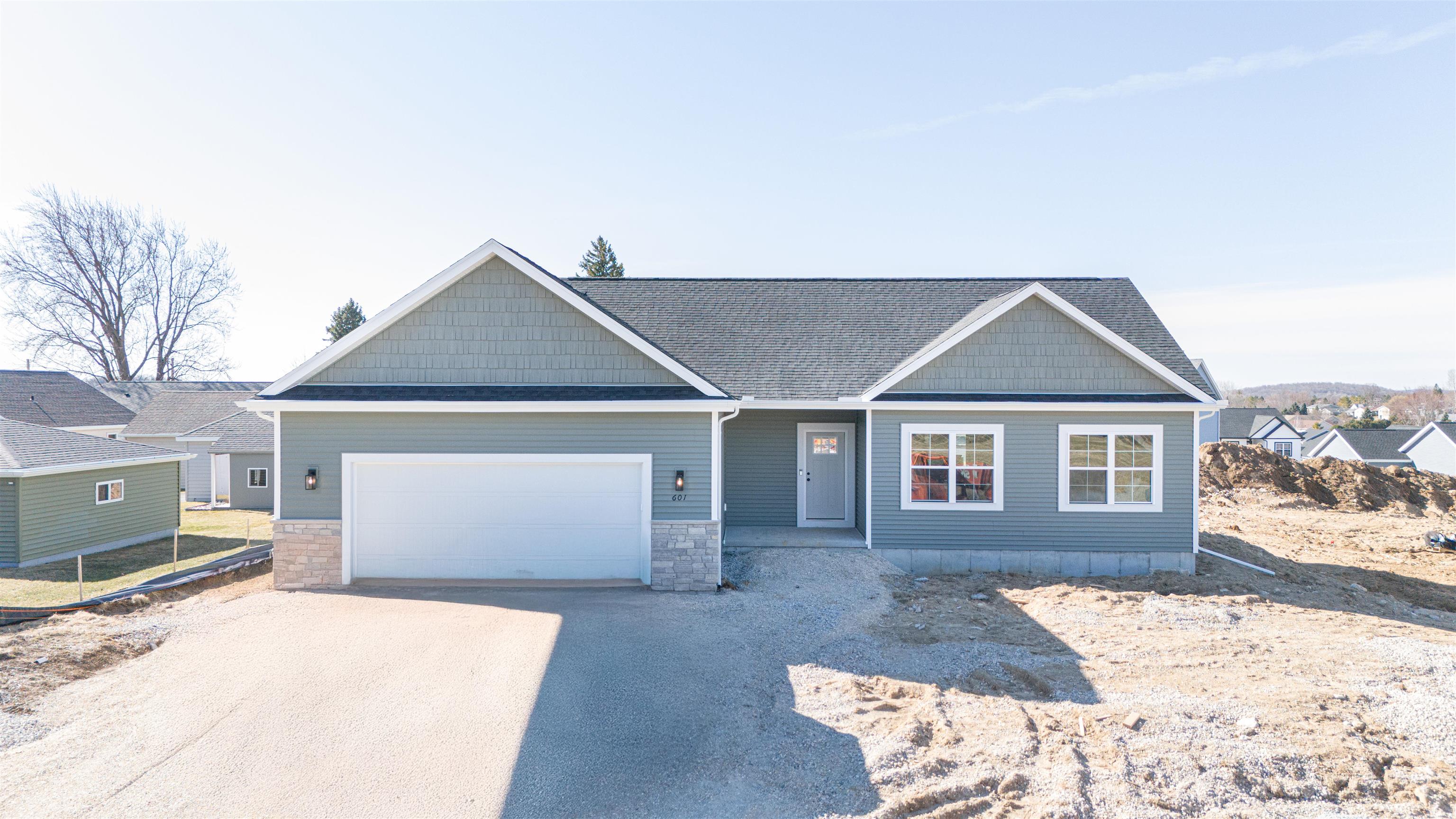 336 Sandmar Drive Ripon, WI 54971 - Photo 1 of 5