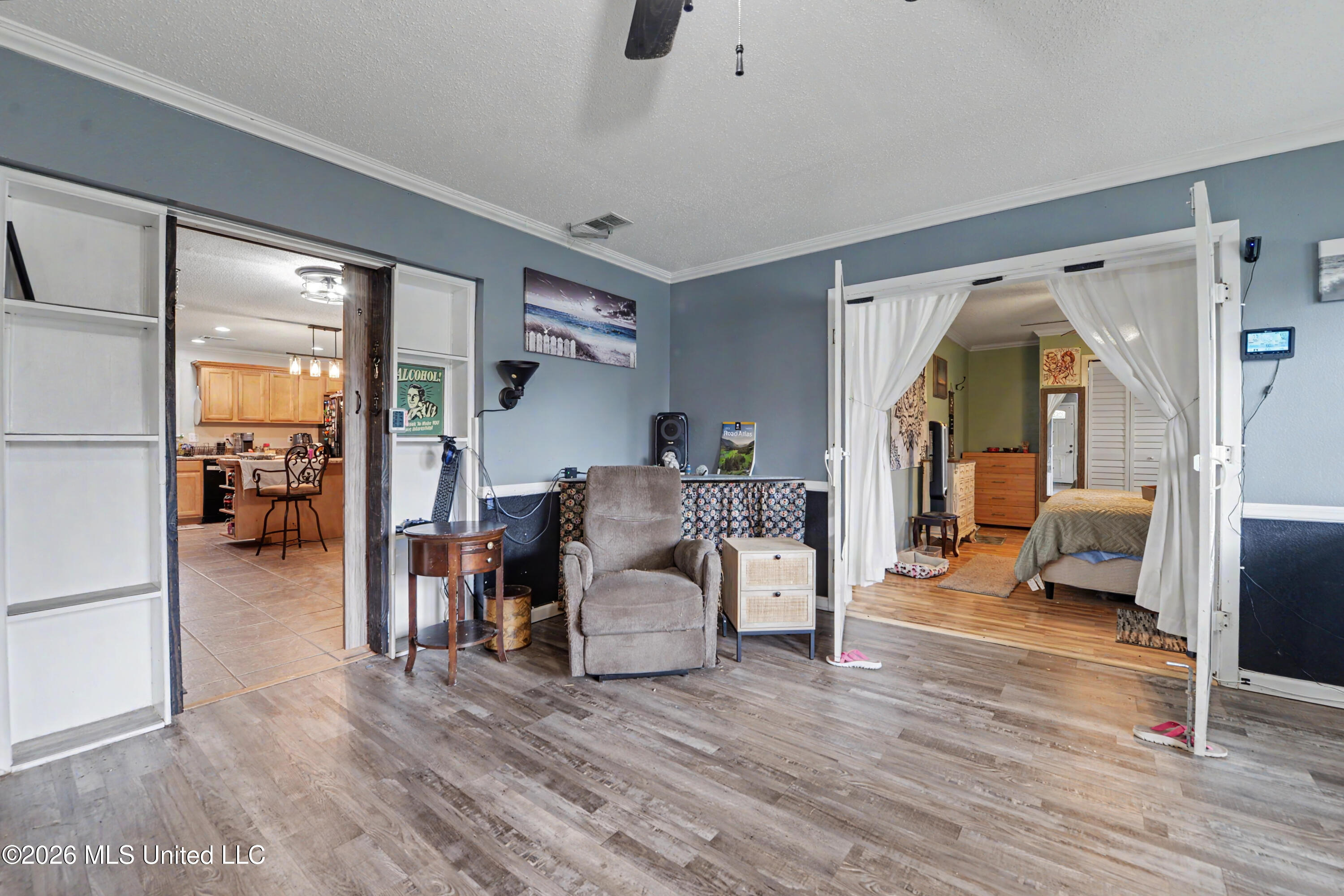 2215 Old Popp's Ferry Road Biloxi, MS 39532 - Photo 10 of 25 010 (3)