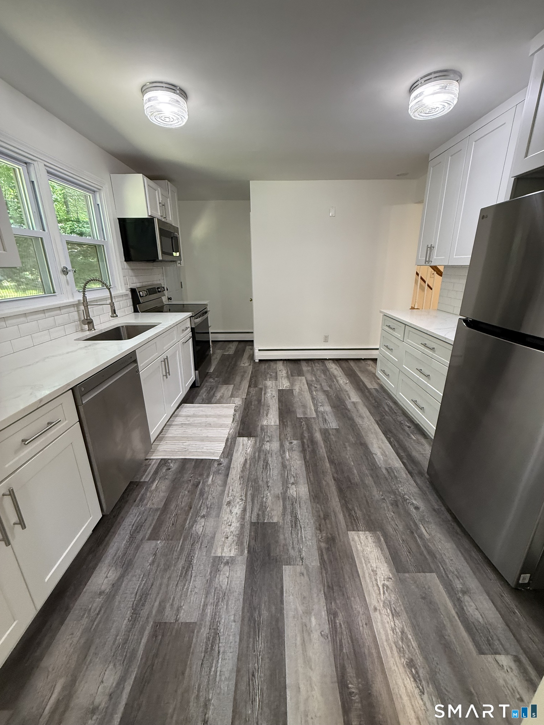 19 Old Town Road Shelton, CT 06484 - Photo 10 of 32