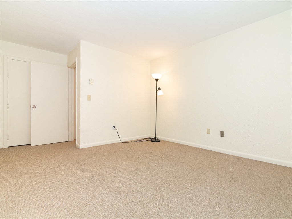 188 Swanson Road, Unit 325 Boxborough, MA 01719 - Photo 32 of 41 Gallery Image 32