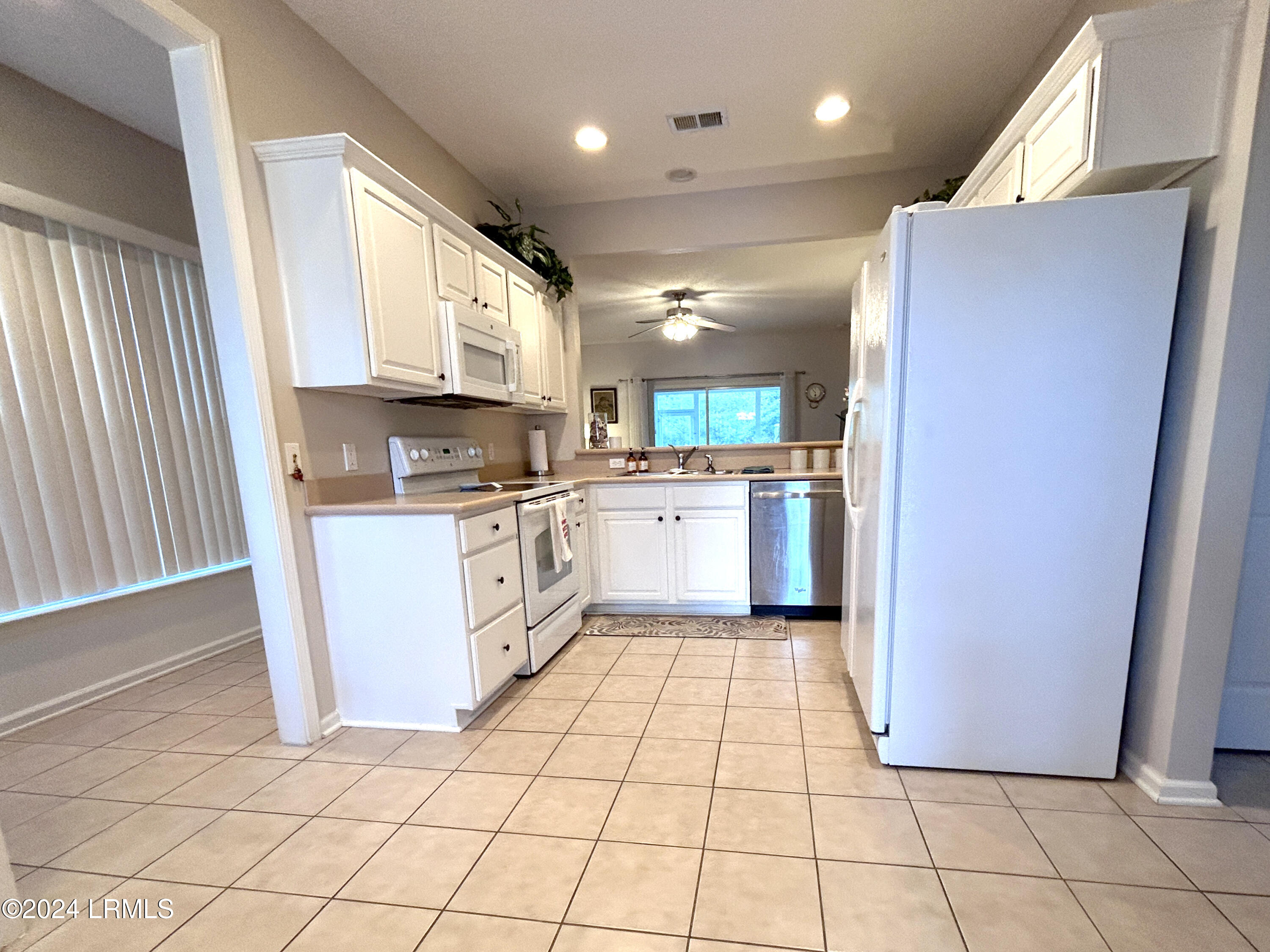 14 Biltmore Drive Bluffton, SC 29909 - Photo 9 of 17 IMG_1886