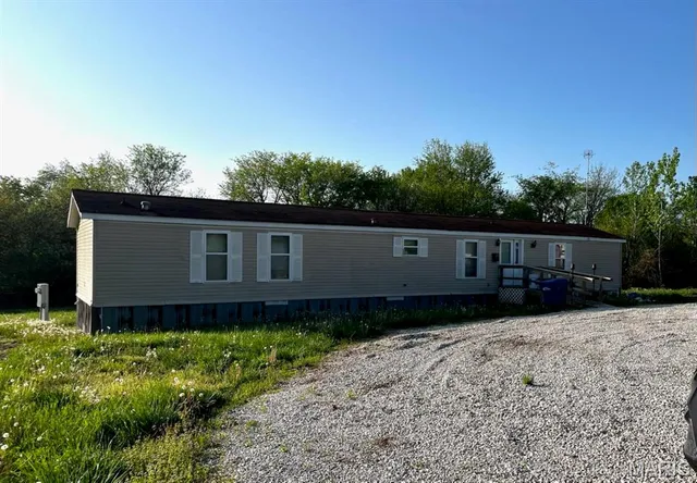 $144,900 | 124 New Hope Road, Elsberry, MO 63343