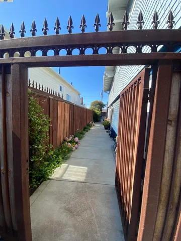 $550,000 | 1136 Georgia Street, Vallejo, CA 94590