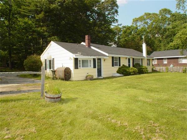 28 Birchmeadow Road Amesbury, MA 01913 - Photo 4 of 21