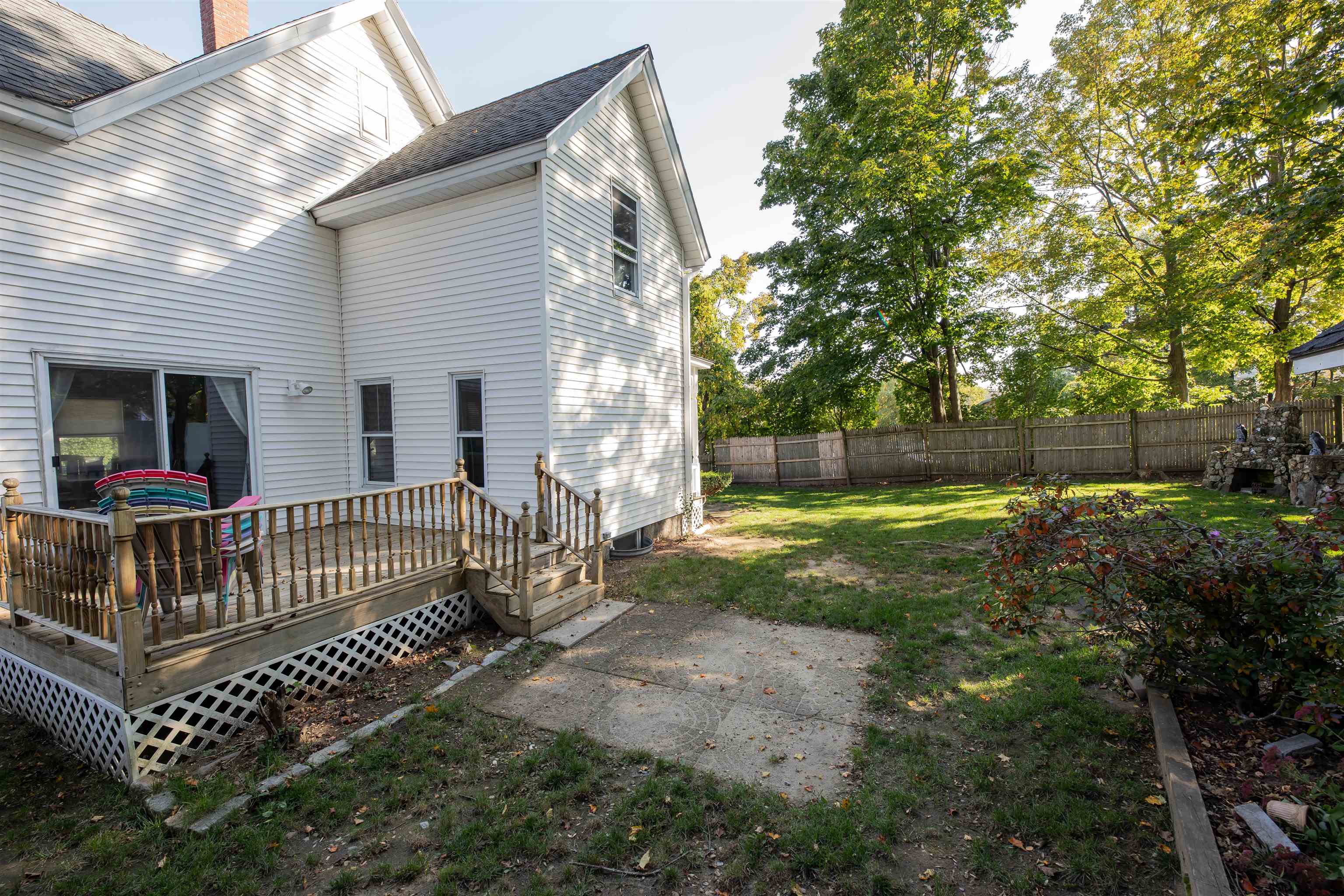 442 Mammoth Road Manchester, NH 03109 - Photo 21 of 24