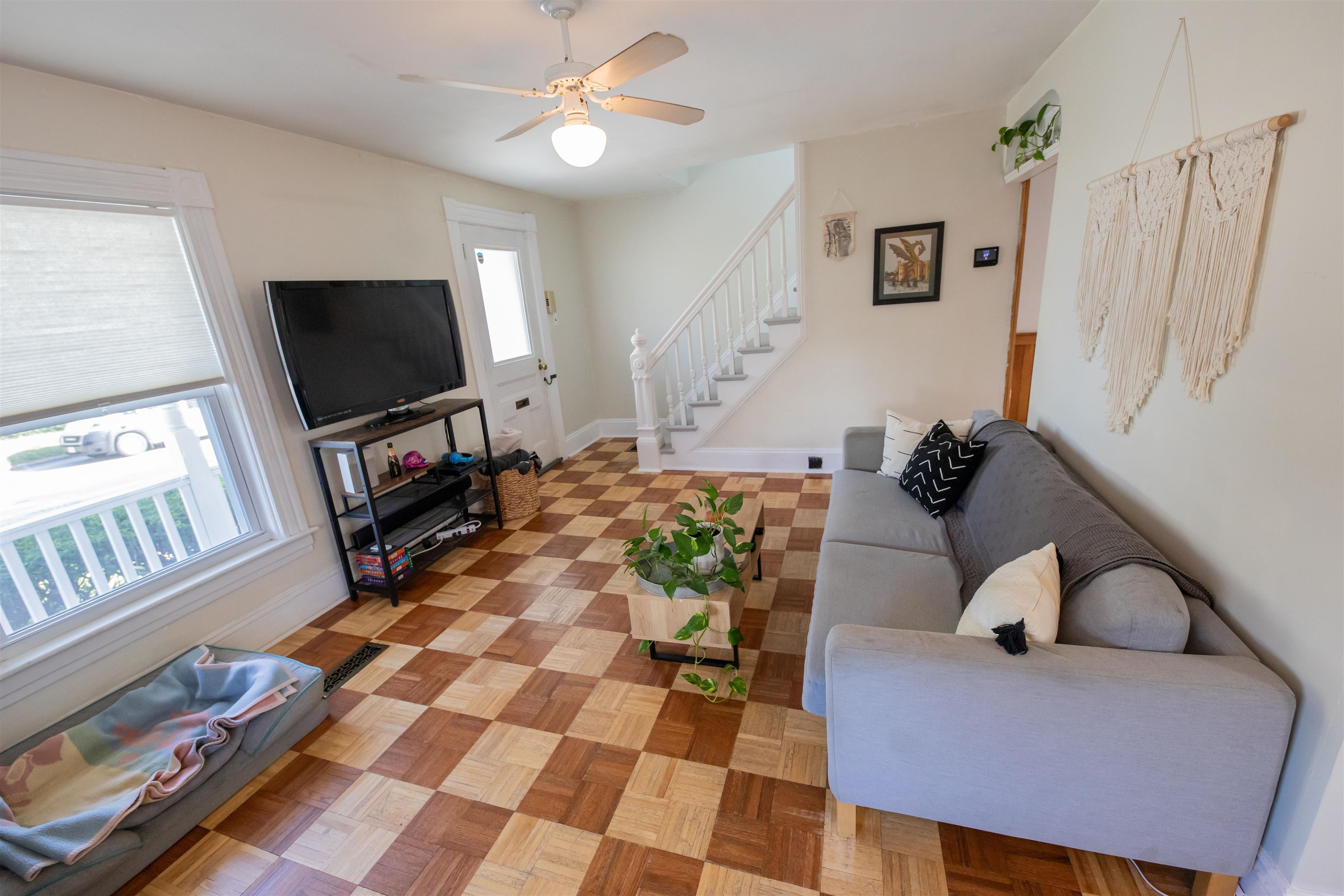 442 Mammoth Road Manchester, NH 03109 - Photo 7 of 24