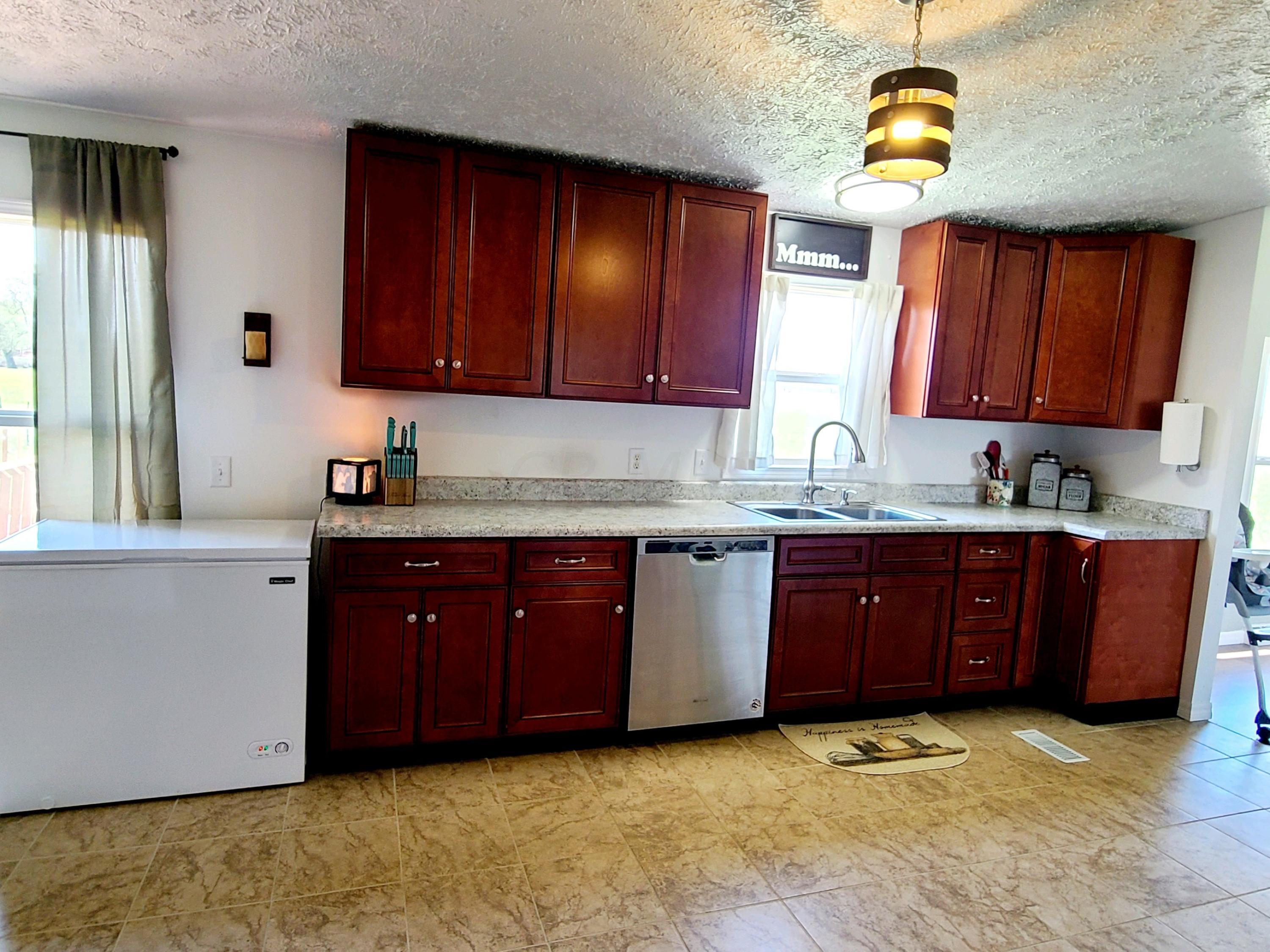 8916 Cook Yankeetown Road Northeast Mount Sterling, OH 43143 - Photo 15 of 34 Gallery Image 15