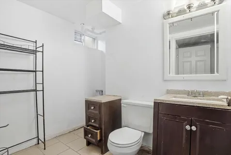 $219,900 | 2042 Gideon Avenue, Zion, IL 60099