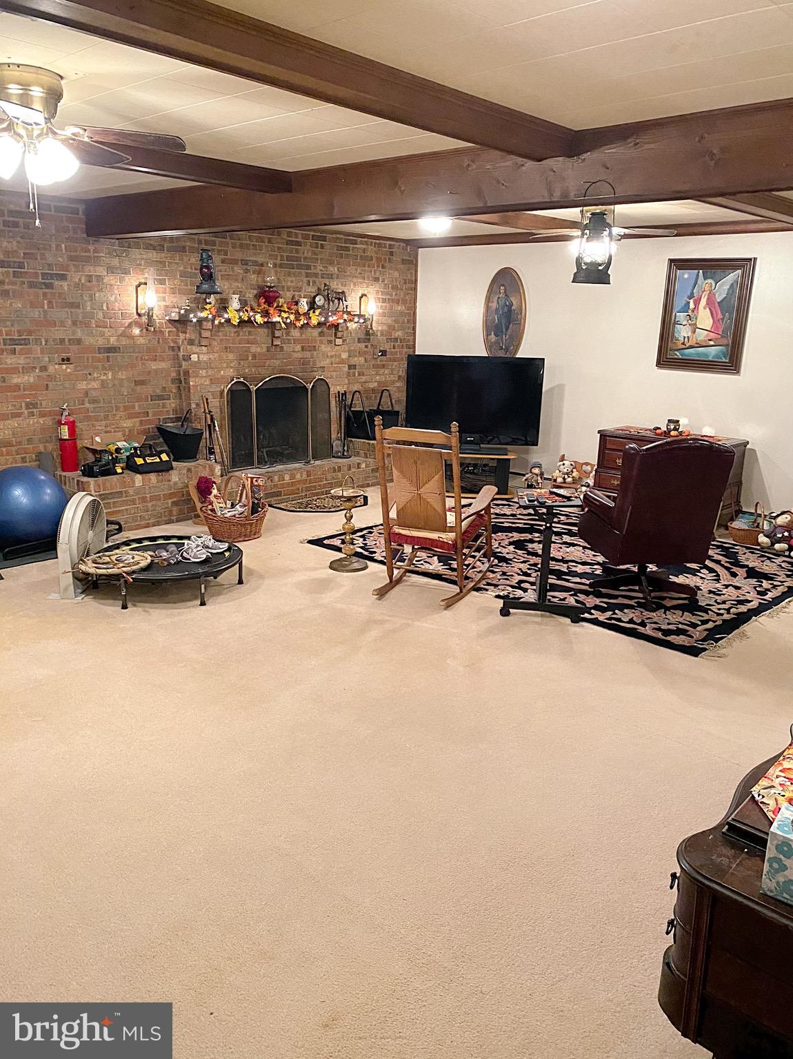 18351 Sharon Road Triangle, VA 22172 - Photo 22 of 31 Gallery Image 22