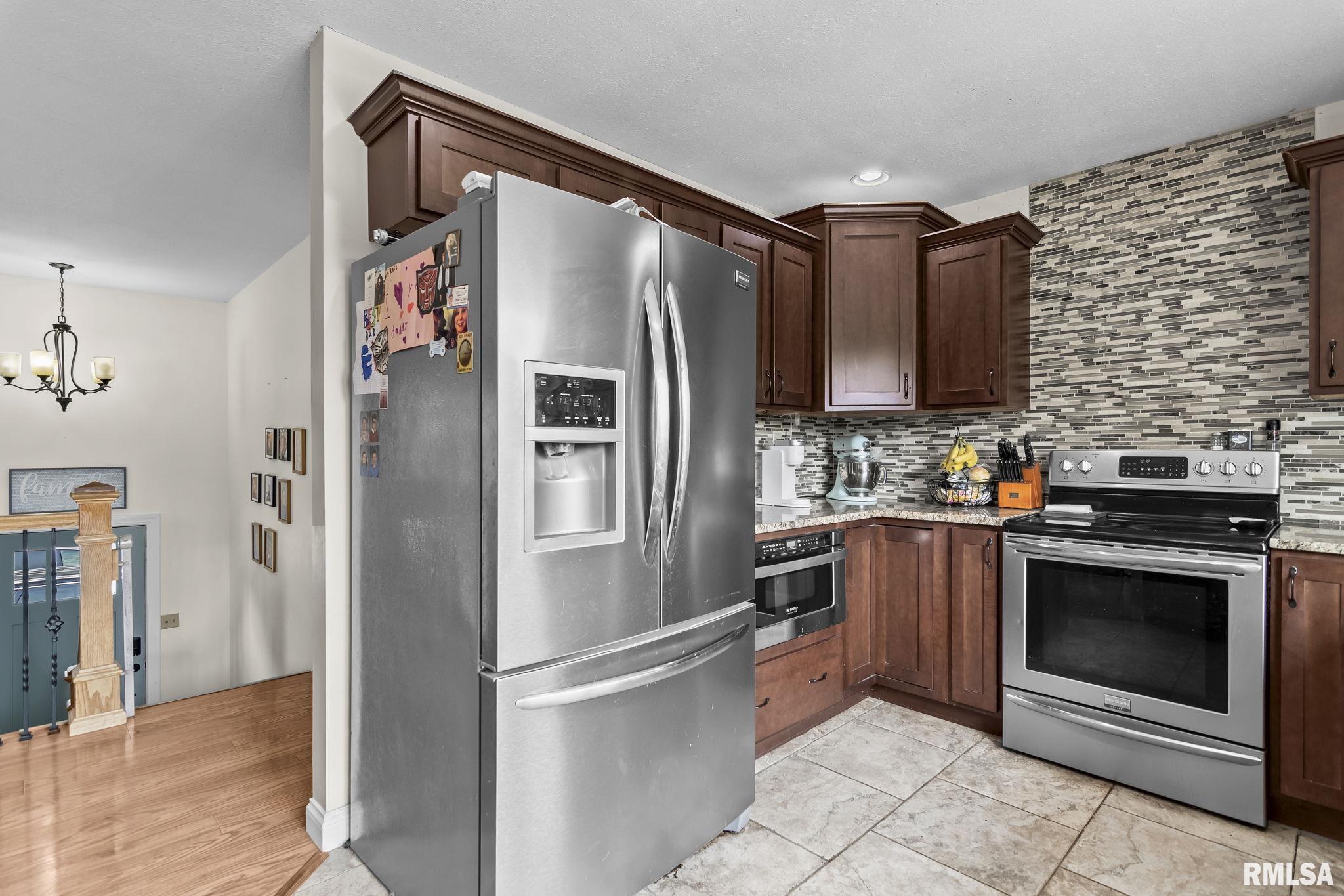 8472 Cardinal Hill Road Rochester, IL 62563 - Photo 11 of 41