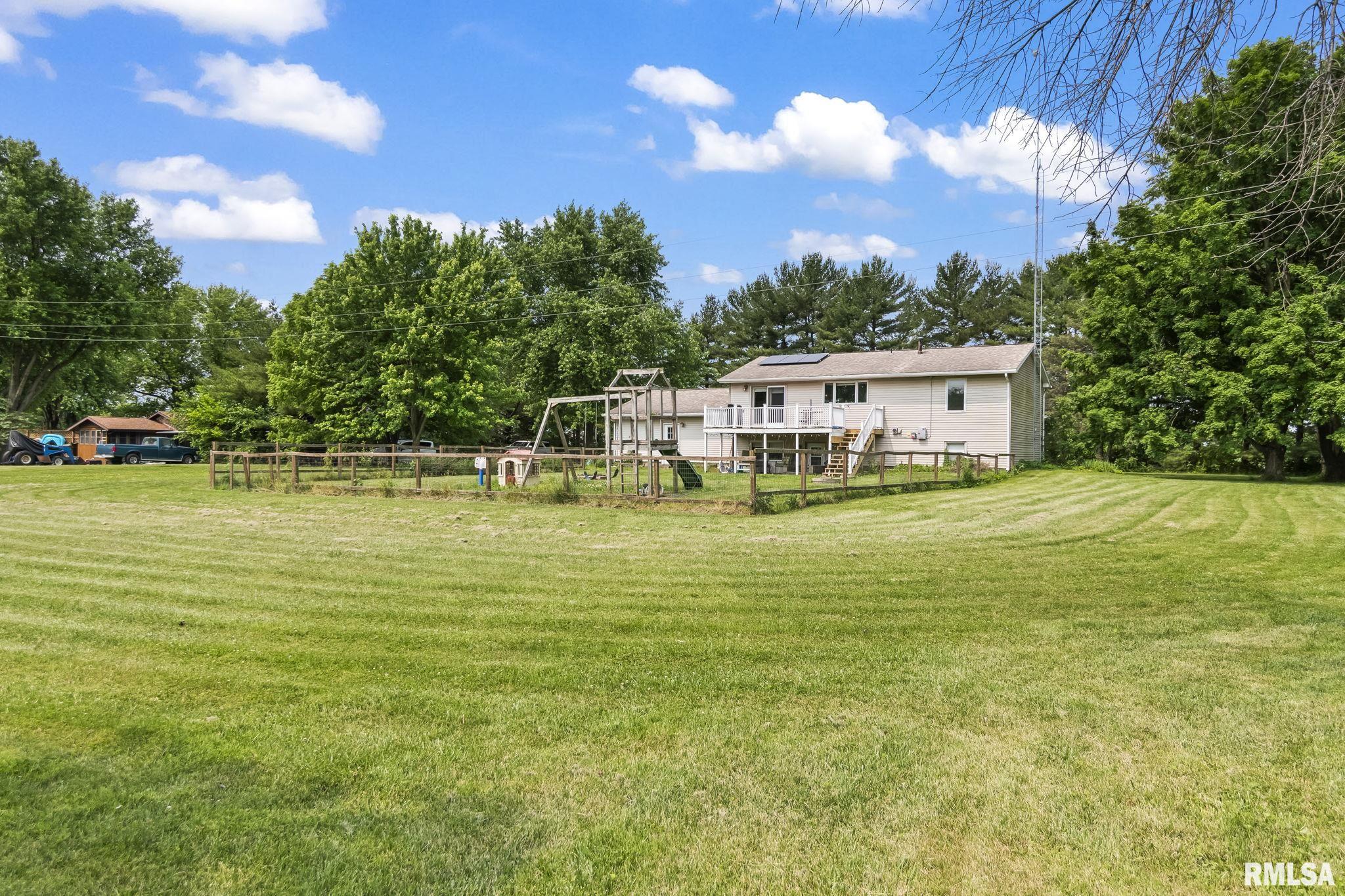 8472 Cardinal Hill Road Rochester, IL 62563 - Photo 38 of 41