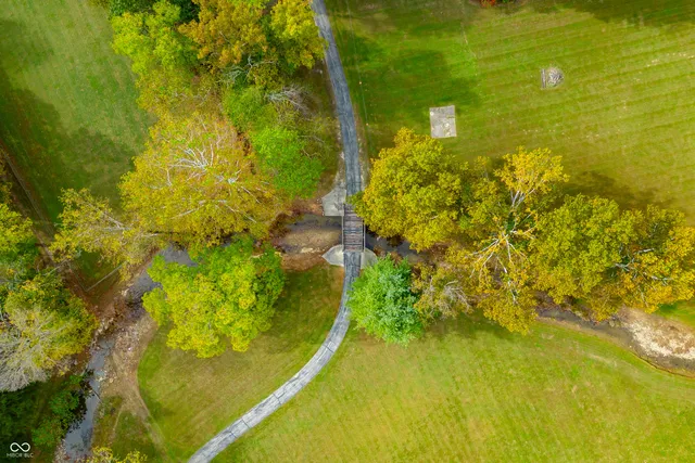 $1,250,000 | 5998 Bear Creek Road, Morgantown, IN 46160