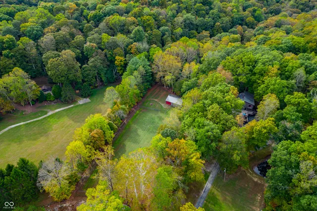 $1,250,000 | 5998 Bear Creek Road, Morgantown, IN 46160