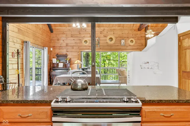 $1,250,000 | 5998 Bear Creek Road, Morgantown, IN 46160