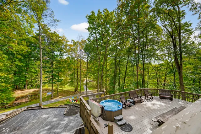 $1,250,000 | 5998 Bear Creek Road, Morgantown, IN 46160