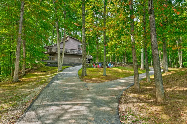 $1,250,000 | 5998 Bear Creek Road, Morgantown, IN 46160