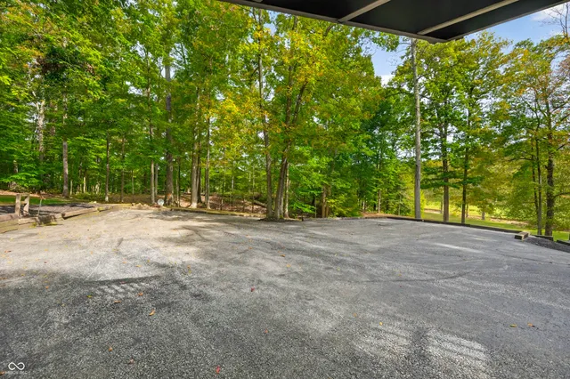 $1,250,000 | 5998 Bear Creek Road, Morgantown, IN 46160