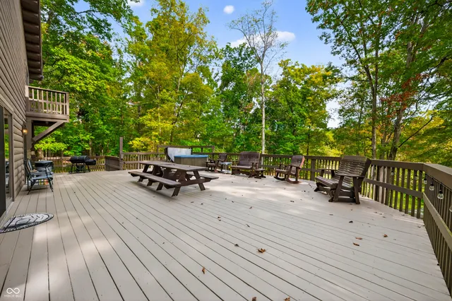 $1,250,000 | 5998 Bear Creek Road, Morgantown, IN 46160