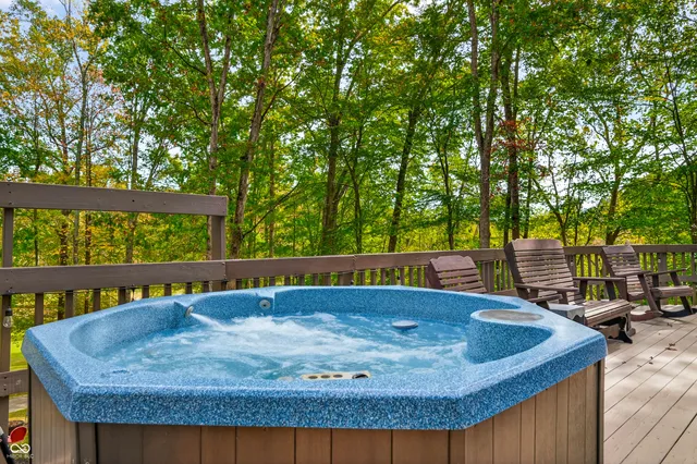 $1,250,000 | 5998 Bear Creek Road, Morgantown, IN 46160