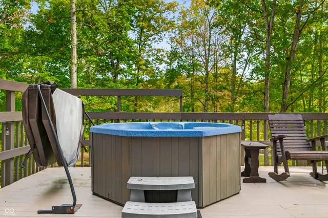 $1,250,000 | 5998 Bear Creek Road, Morgantown, IN 46160