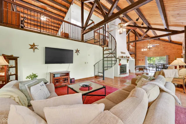 $1,250,000 | 5998 Bear Creek Road, Morgantown, IN 46160