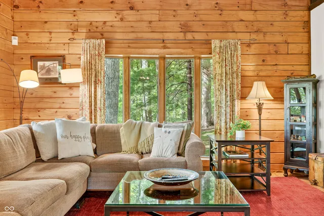 $1,250,000 | 5998 Bear Creek Road, Morgantown, IN 46160