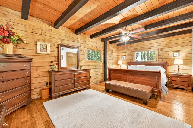 $1,250,000 | 5998 Bear Creek Road, Morgantown, IN 46160