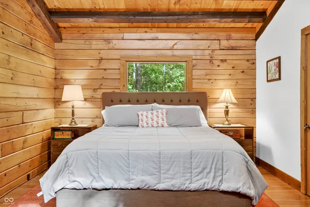 $1,250,000 | 5998 Bear Creek Road, Morgantown, IN 46160