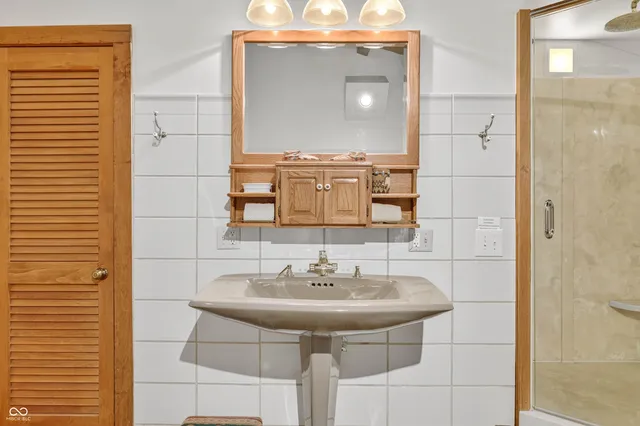 $1,250,000 | 5998 Bear Creek Road, Morgantown, IN 46160