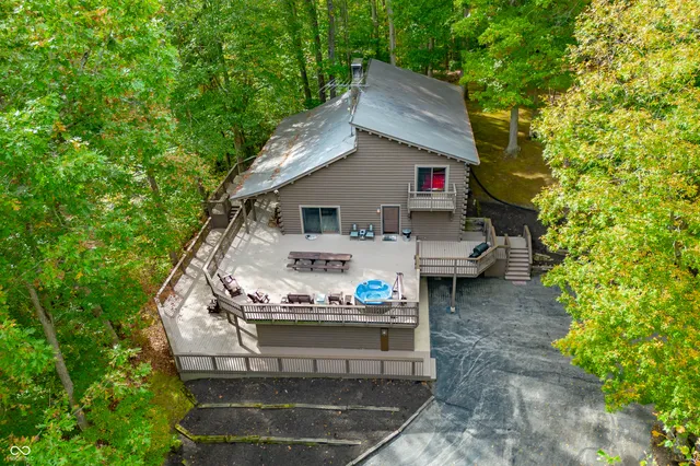 $1,250,000 | 5998 Bear Creek Road, Morgantown, IN 46160