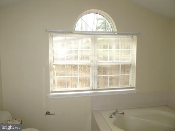 $2,950 | 525 Southhampton Lane, Wilmington, DE 19808