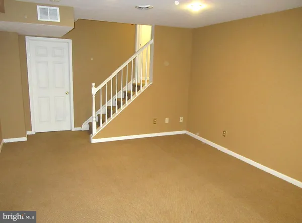 $2,950 | 525 Southhampton Lane, Wilmington, DE 19808