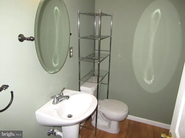 $2,950 | 525 Southhampton Lane, Wilmington, DE 19808