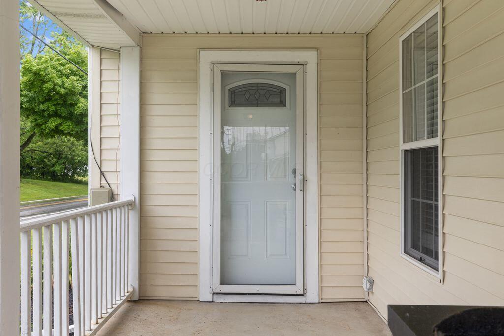 15186 Hartford Road Sunbury, OH 43074 - Photo 4 of 41 011A2440