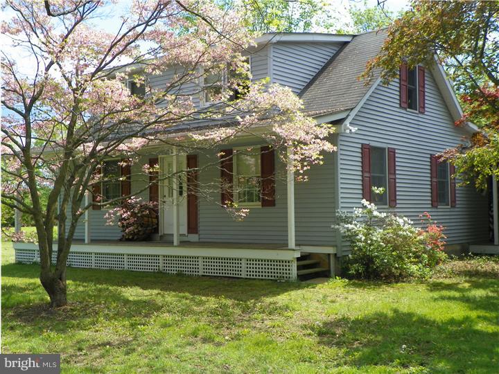 115 Hankins Road Hightstown, NJ 08520 - Photo 2 of 23 Gallery Image 2