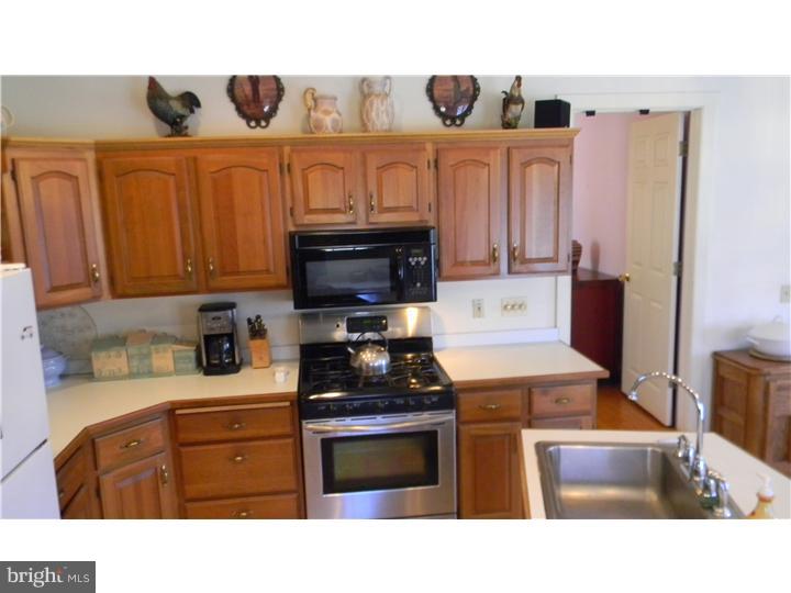 115 Hankins Road Hightstown, NJ 08520 - Photo 5 of 23 Gallery Image 5