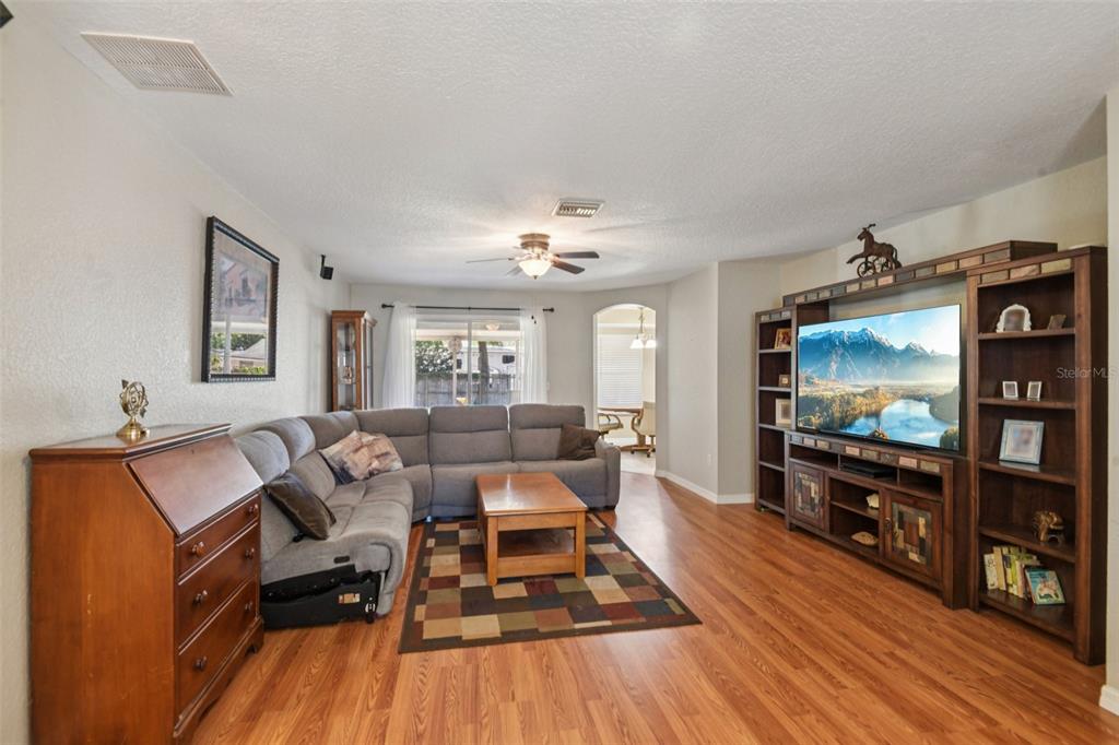 6633 Hone Street New Port Richey, FL 34653 - Photo 2 of 22